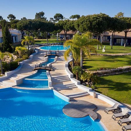 Pestana Vila Sol - Vilamoura Premium Golf Resort Exteriör bild The resort's swimming pool